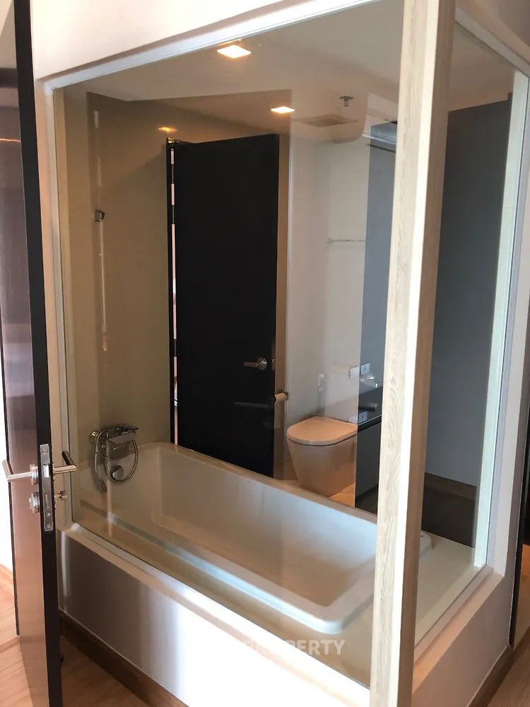 1 Bedroom Condo at Sky Walk Phra Khanong-1