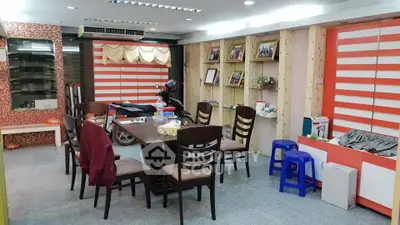 image_rental-27878291