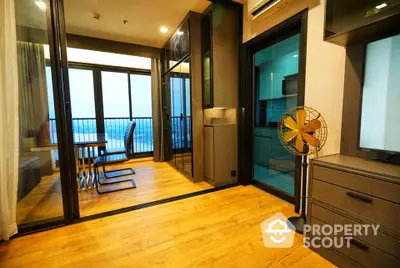 Fully Furnished 1 Bedroom Condo at 4-3