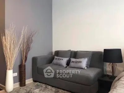 Fully Furnished 1 Bedroom Condo at Estabe Phahonyothin 18-5