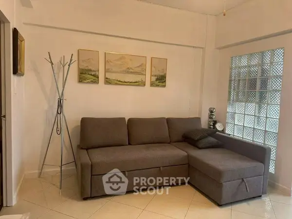 image_rental-28838215