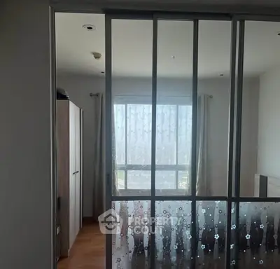 image_rental-31303564