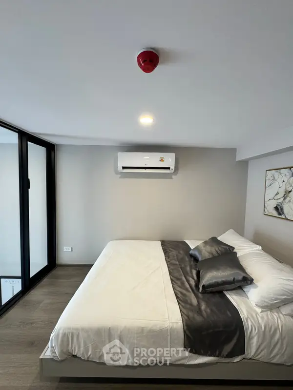 image_rental-28512138