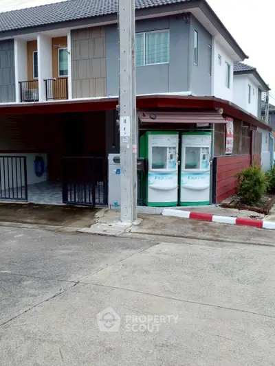 image_rental-28999660