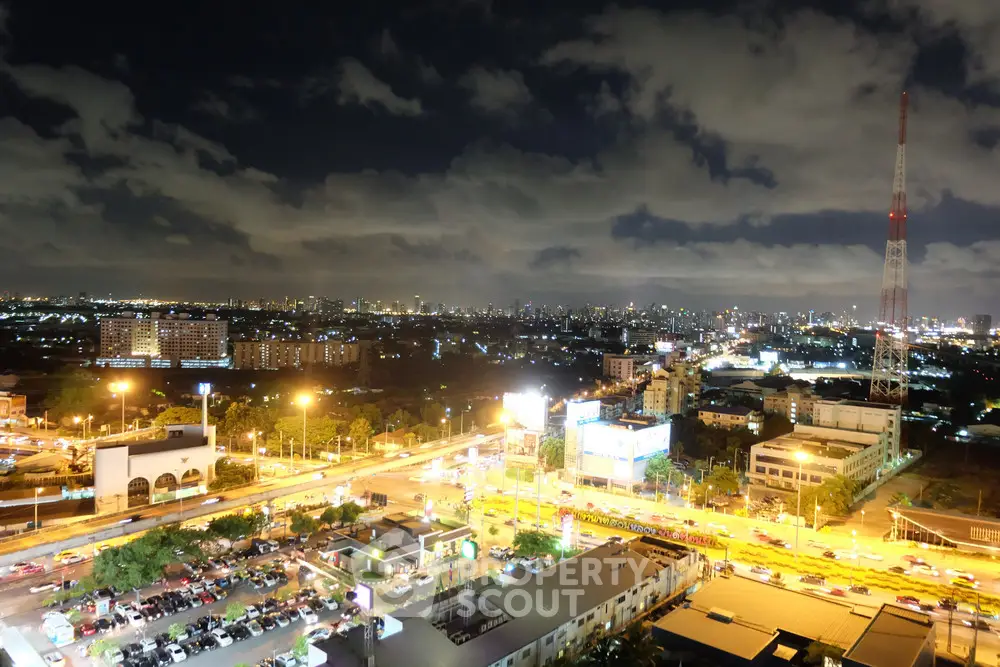  1 Bedroom Condo at Lumpini Place Srinakarin Huamak-1