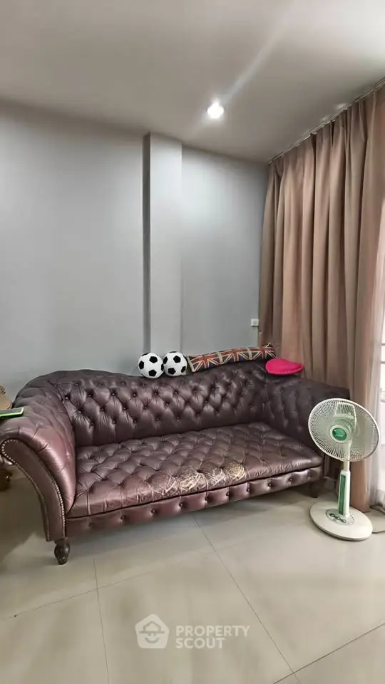 Luxurious living room with elegant leather sofa and modern decor