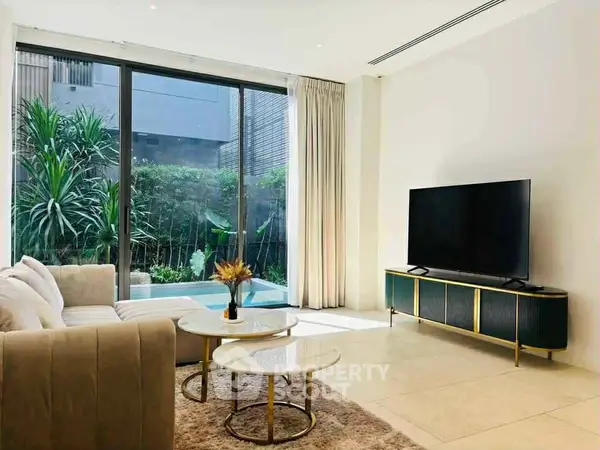 image_rental-31746848