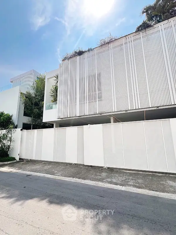 image_rental-27932147