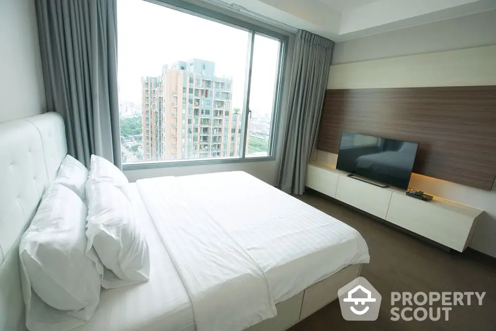  3 Bedrooms Condo at Q Asoke-1