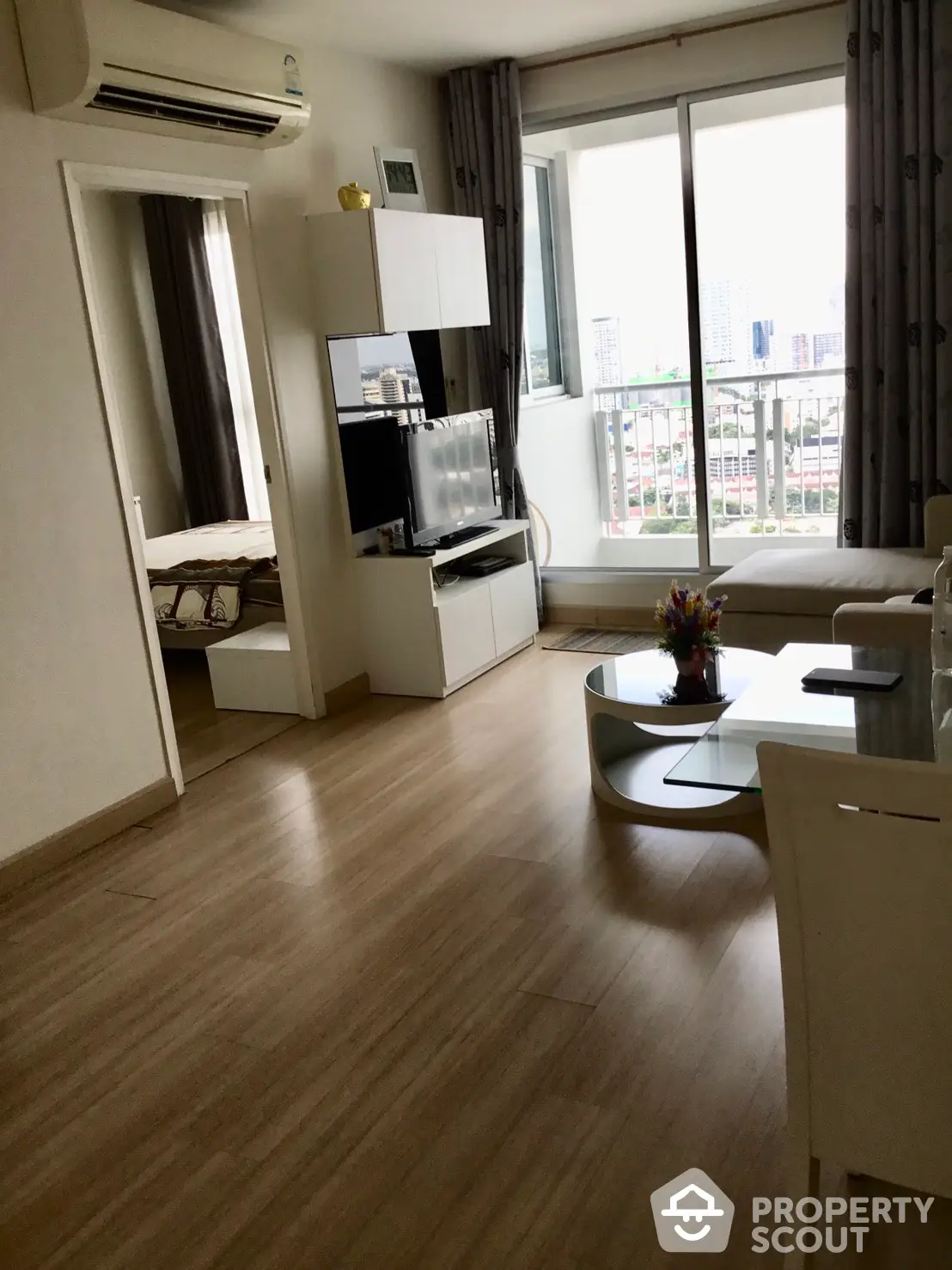 Fully Furnished 1 Bedroom Condo at Life Ladprao 18-1
