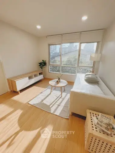 image_rental-8345370