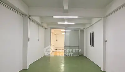 image_rental-27755132