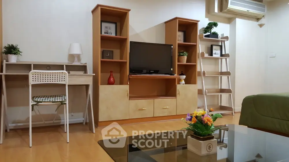  1 Bedroom Condo at Silom Terrace Condominium-1