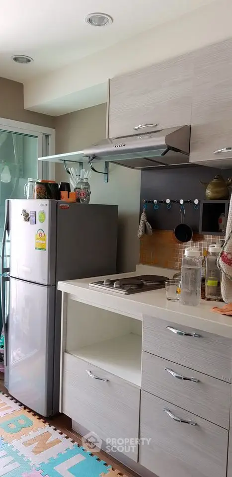 image_rental-6830924