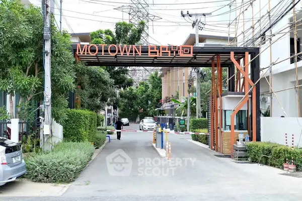 image_rental-27687870