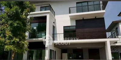 image_rental-31739047