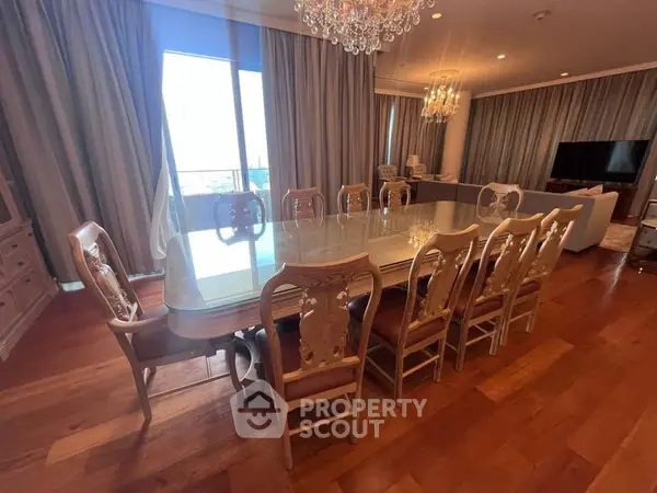 image_rental-28115253