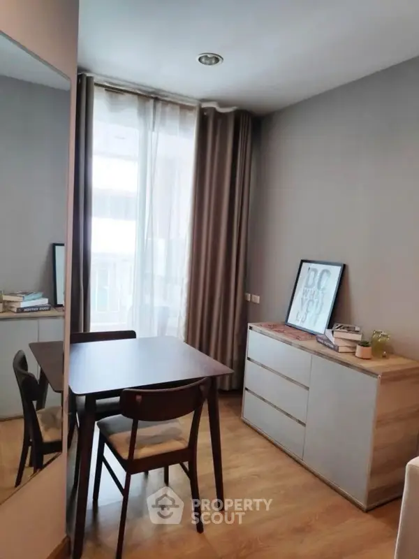 image_rental-29665721