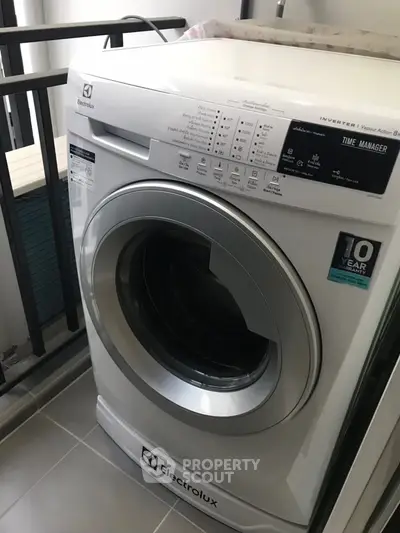  1 Bedroom Condo at Regent Home Sukhumvit 81-2