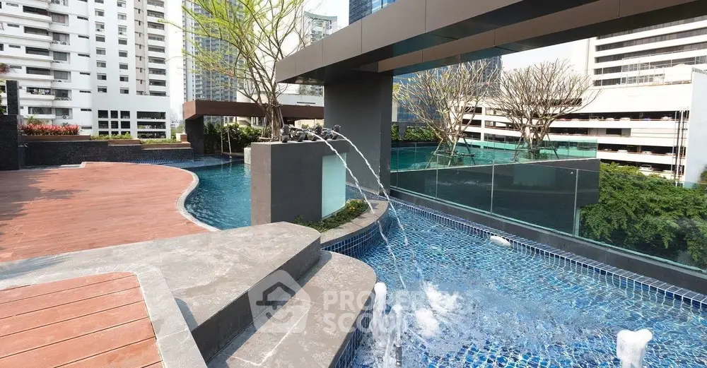  2 Bedrooms Condo -1