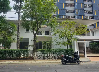 image_rental-29154473