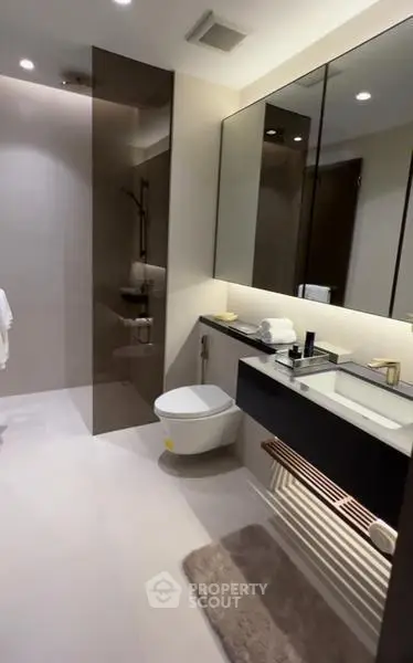 Luxurious modern bathroom with sleek fixtures and elegant design