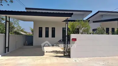 image_rental-27765876