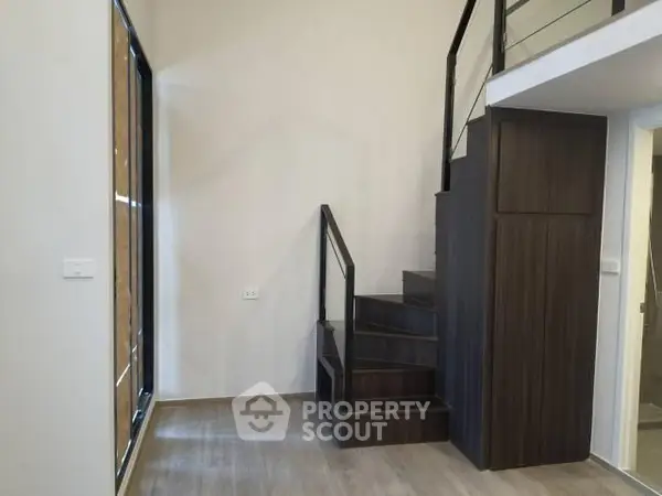 image_rental-27827138