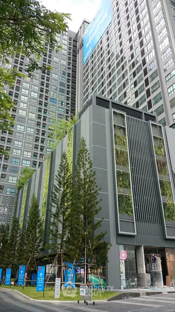  1 Bedroom Condo at Ideo Sathorn Tha Phra-1