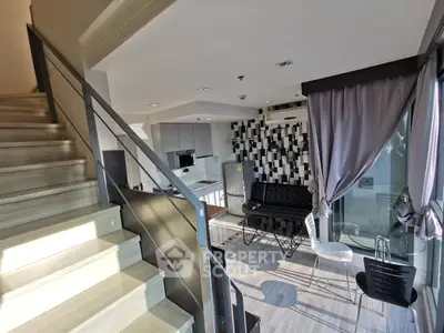 Modern duplex apartment with stylish open kitchen and bright living area