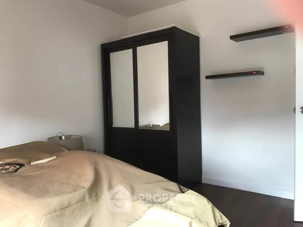  2 Bedrooms Condo at Sathorn Plus By The Garden-1