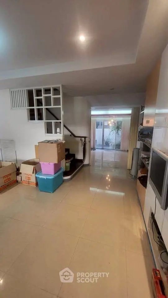 image_rental-29161754