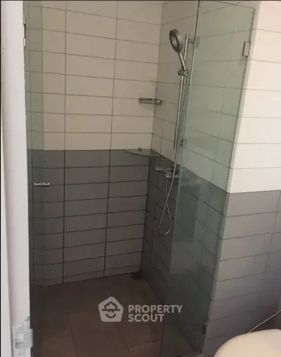  1 Bedroom Condo at Ideo Mobi Sukhumvit-2
