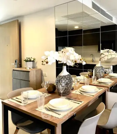 Fully Furnished 2 Bedrooms Condo at Downtown 49 Sukhumvit-10