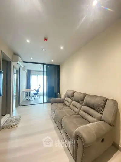 image_rental-29594014