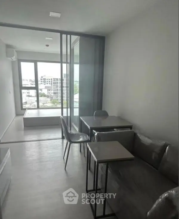 image_rental-29778058