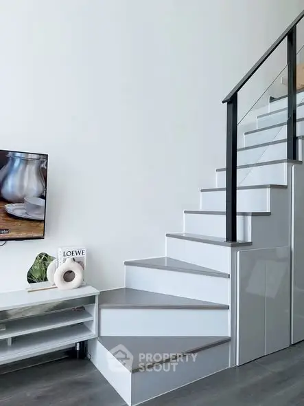 image_rental-28802284