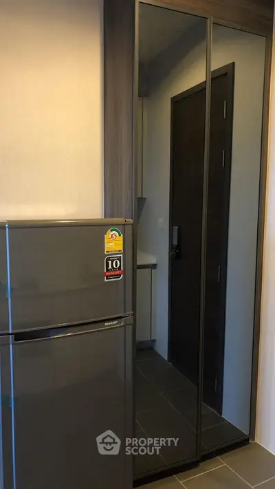  1 Bedroom Condo at C Ekkamai-3