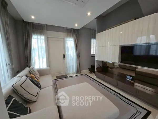 image_rental-28706356