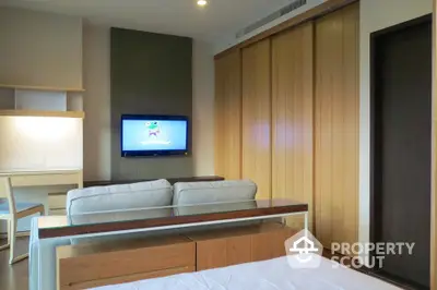 Fully Furnished 1 Bedroom Condo at Noble Remix 2 Thonglor-2