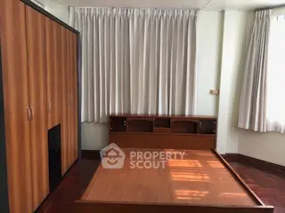 image_rental-12757576