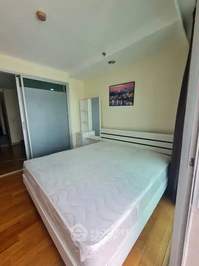 image_rental-28385216