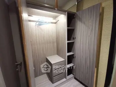  1 Bedroom Condo at Rhythm Ekkamai-4