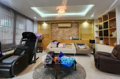 Screenshot 2569-01-15 at 14.30.14.jpg