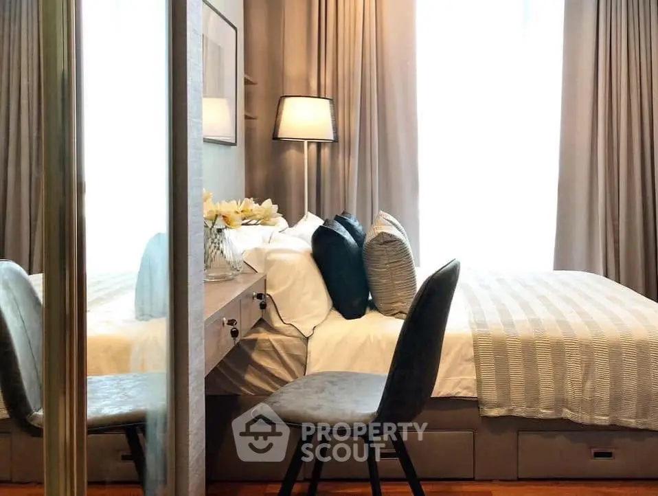 Elegant bedroom with modern decor and cozy ambiance