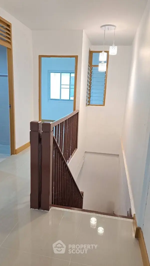 image_rental-27214369