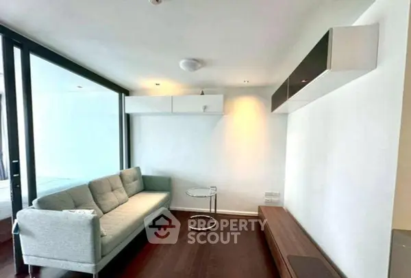 image_rental-29677890