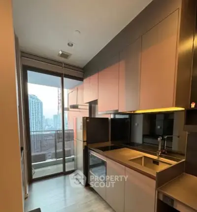 Screenshot 2568-12-15 at 14.18.35.jpg