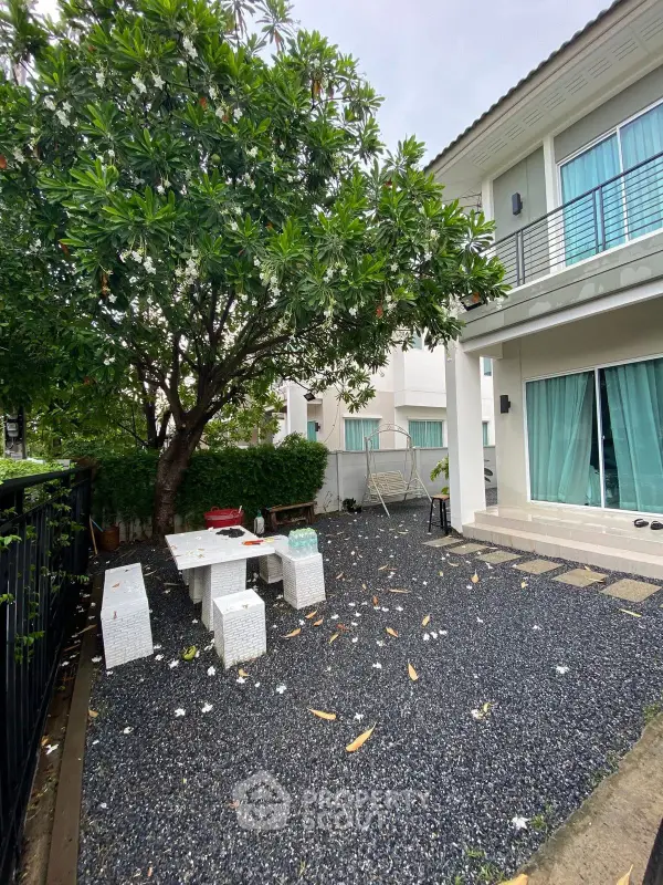 image_rental-28403162