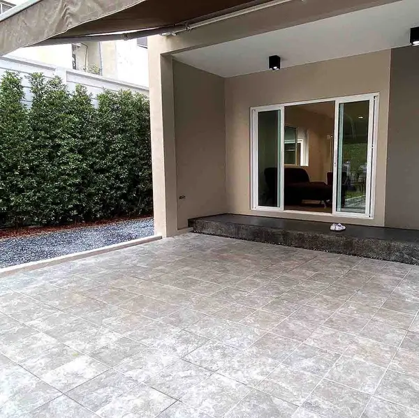 image_rental-7461984